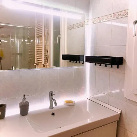 Apartment Le Petite Studio-interno Cortile Di Charme *