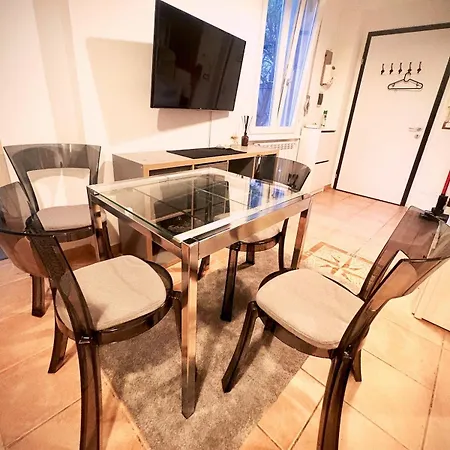 Le Petite Studio-interno Cortile Di Charme * Turin